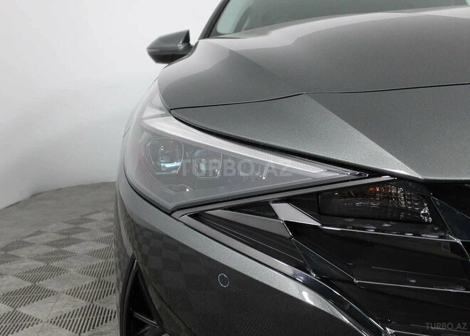 Hyundai Elantra 2022, 18,000 km - 1.6 л - Bakı