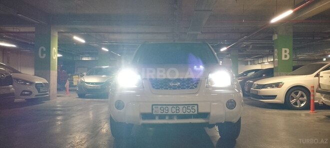 Nissan X-Trail 2001, 245,000 km - 2.0 л - Bakı