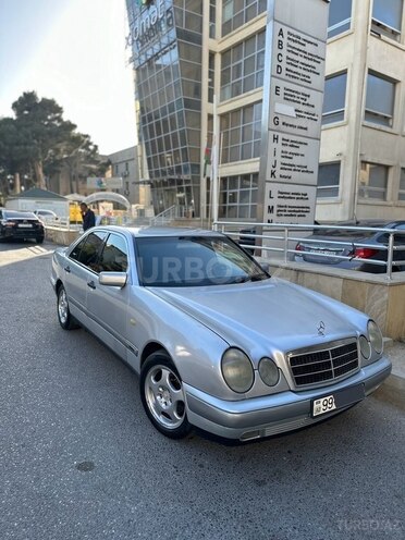 Mercedes E 220 d