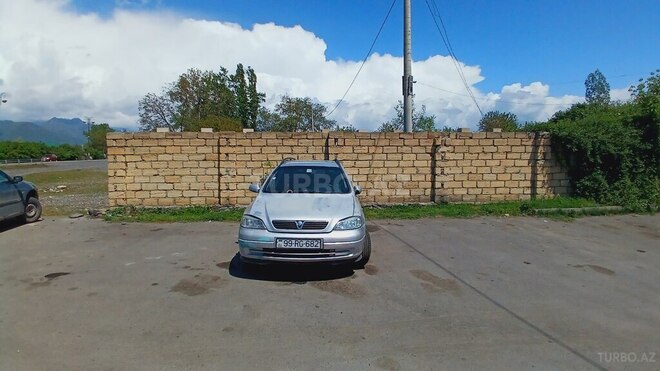 Opel Astra 2001, 373,000 km - 1.4 l - Qəbələ