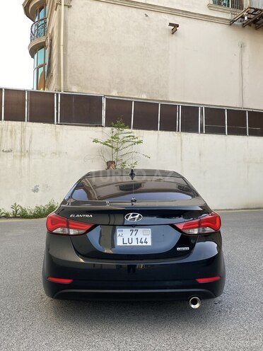 Hyundai Elantra 2015, 238,000 km - 1.8 l - Bakı