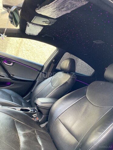 Hyundai Elantra 2015, 238,000 km - 1.8 l - Bakı