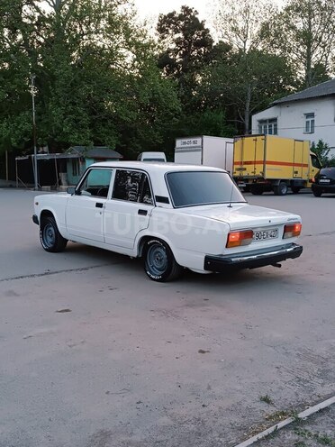 LADA (VAZ) 2107 2008, 98,000 km - 1.6 l - Quba
