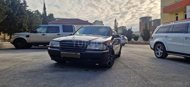 Mercedes C 200 1996, 318,560 km - 2.0 л - Bakı