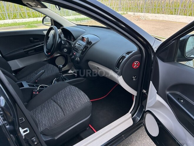 Kia Ceed 2007, 252,079 km - 1.6 l - Tovuz
