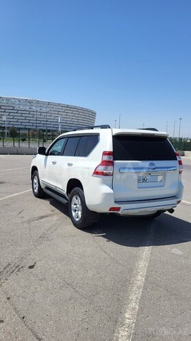 Toyota Land Cruiser Prado 2015, 150,000 km - 2.7 л - Bakı
