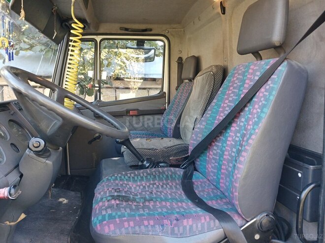 Mercedes 709 D 1993, 490,000 km - 4.3 l - Qəbələ