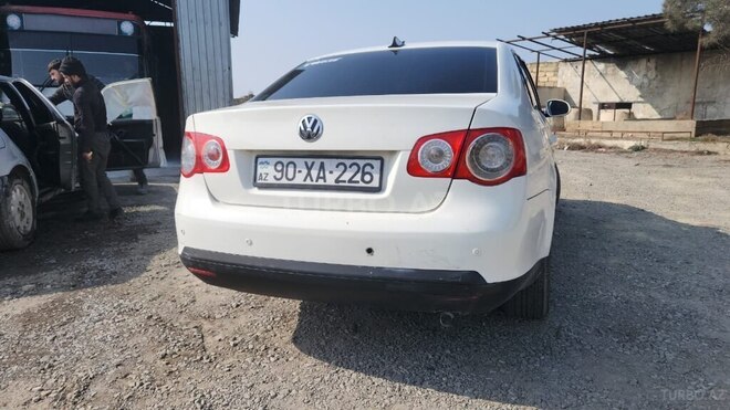Volkswagen Jetta 2008, 216,800 km - 1.6 л - Bakı
