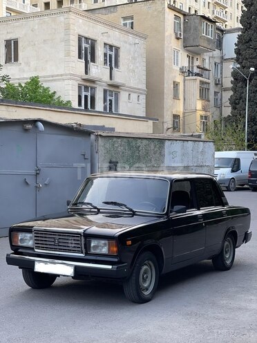 LADA (VAZ) 2107 2010, 173,000 km - 1.6 л - Bakı