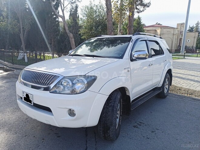 Toyota Fortuner 2008, 215,000 km - 2.7 l - Şirvan