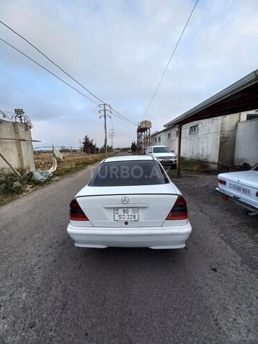 Mercedes C 200 1998, 318,000 km - 2.0 l - Bakı
