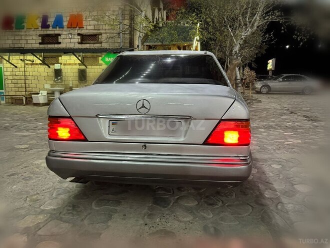 Mercedes E 200 1994, 400,000 km - 2.0 l - Sabirabad
