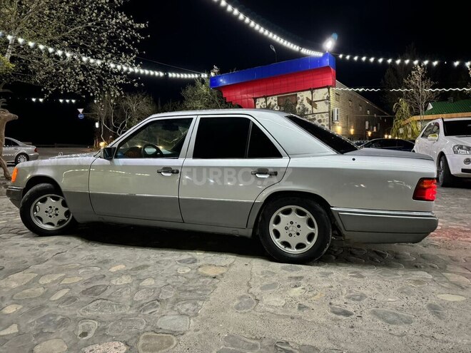 Mercedes E 200 1994, 400,000 km - 2.0 l - Sabirabad