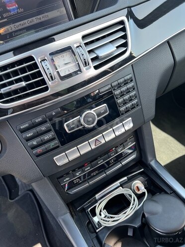 Mercedes E 220 d 2014, 168,500 km - 2.2 л - Bakı