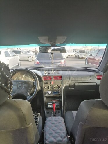 Mercedes C 200 1994, 550,585 km - 2.0 l - Bakı