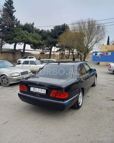 Mercedes E 200 1998, 398,852 km - 2.0 l - Kürdəmir