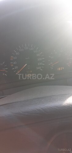 Mercedes E 230 1995, 488,000 km - 2.3 l - Bakı