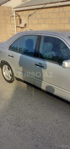 Mercedes E 230 1995, 488,000 km - 2.3 l - Bakı