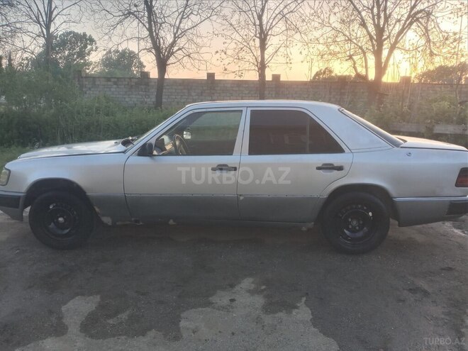 Mercedes E 200 1990, 458,700 km - 2.0 l - Lənkəran