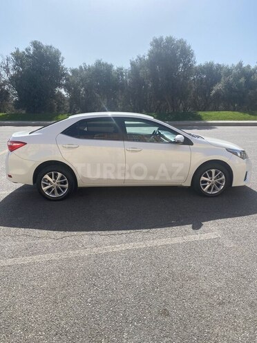 Toyota Corolla 2013, 209,000 km - 1.6 l - Bakı