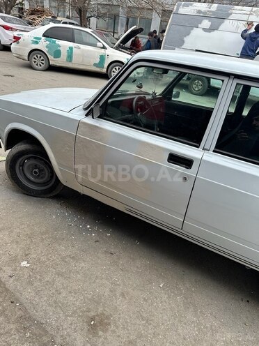 LADA (VAZ) 2107 2005, 90,000 km - 1.6 l - Bakı