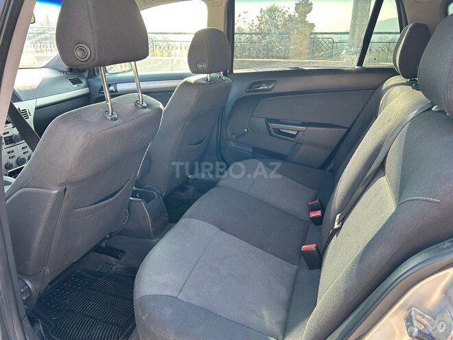 Opel Astra 2007, 250,000 km - 2.0 l - Qəbələ