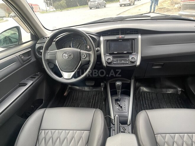 Toyota Corolla 2018, 159,650 km - 1.5 l - Bakı