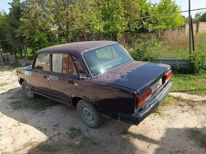 LADA (VAZ) 2107 2003, 98,000 km - 0.2 l - Göygöl
