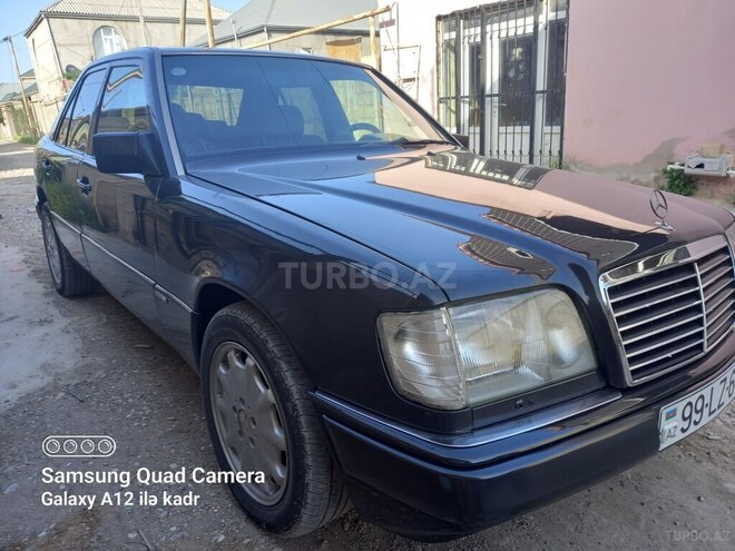 Mercedes E 220 1994, 486,725 km - 2.2 l - Bakı