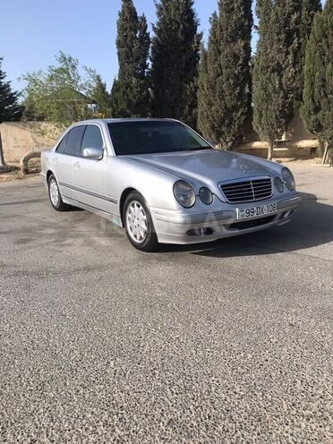 Mercedes E 200 d 2001, 438,000 km - 2.0 l - Bakı