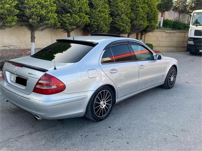 Mercedes E 320 2004, 290,000 km - 3.2 l - Bakı
