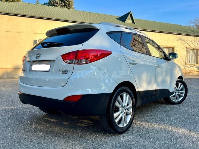 Hyundai Tucson 2011, 195,600 km - 2.0 л - Bakı