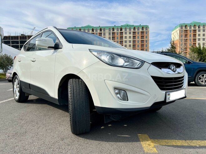 Hyundai Tucson 2011, 195,600 km - 2.0 л - Bakı