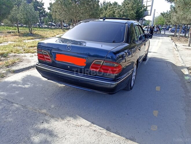 Mercedes E 240 2000, 281,223 km - 2.4 л - Bakı