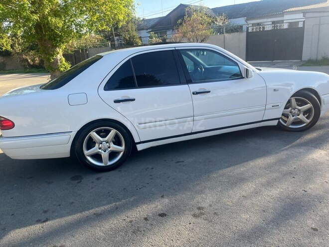Mercedes E 240 1999, 205,000 km - 2.4 l - Xaçmaz