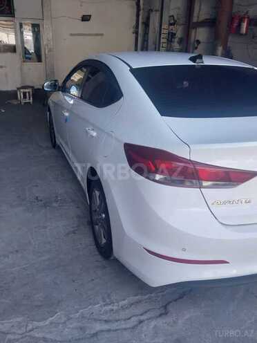 Hyundai Elantra 2016, 165,404 km - 1.6 l - Bakı