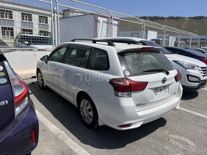 Toyota Corolla Fielder 2016, 135,000 km - 1.5 л - Bakı