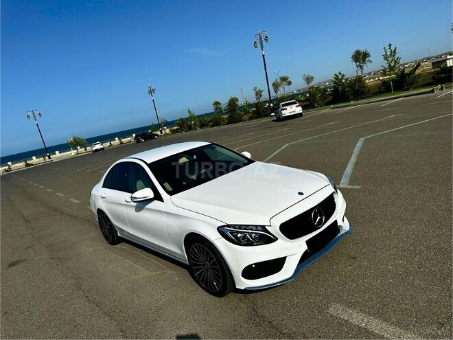 Mercedes C 300 2015, 140,000 km - 2.0 l - Sumqayıt
