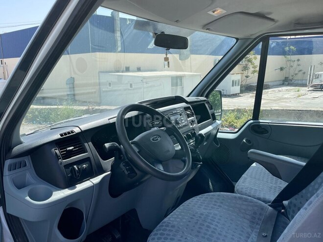 Ford Transit 2011, 151,000 km - 2.4 л - Bakı