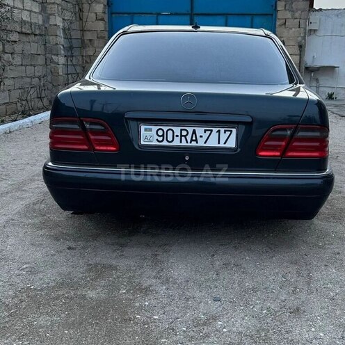 Mercedes E 240 1998, 396,852 km - 2.4 l - Ucar