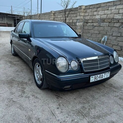 Mercedes E 240 1998, 396,852 km - 2.4 l - Ucar