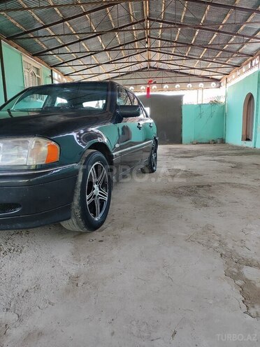 Mercedes C 280 1996, 290,000 km - 2.8 l - Salyan