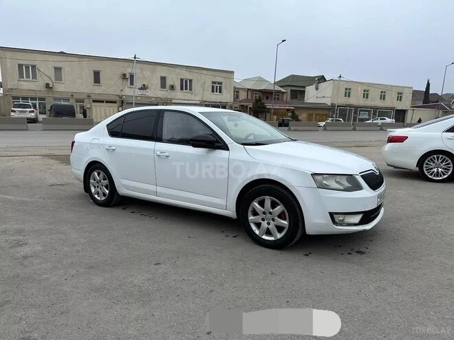 Skoda Octavia 2014, 365,000 km - 1.2 l - Bakı