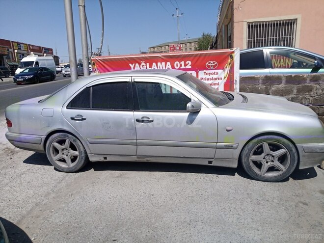 Mercedes E 230 1996, 350,000 km - 2.3 l - Bakı