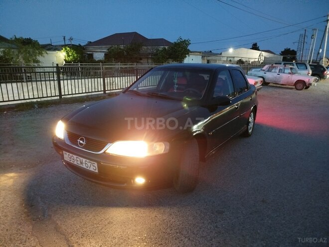 Opel Vectra 1999, 384,000 km - 1.8 л - Bakı