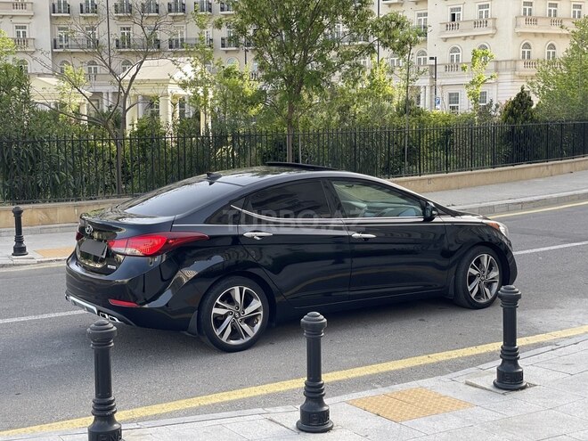 Hyundai Elantra 2015, 80,789 km - 1.8 л - Bakı