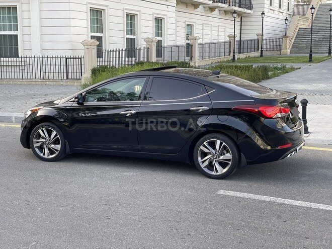 Hyundai Elantra 2015, 80,789 km - 1.8 л - Bakı