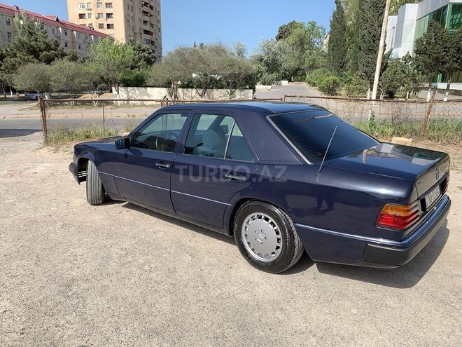 Mercedes E 230 1991, 444,444 km - 2.3 l - Sumqayıt