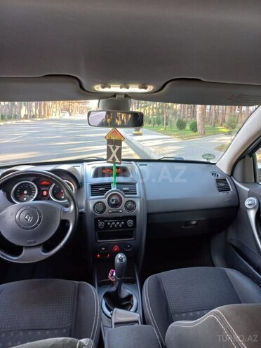 Renault Megane 2005, 275,000 km - 1.4 l - Gəncə