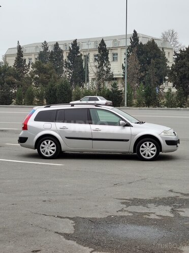 Renault Megane 2005, 275,000 km - 1.4 l - Gəncə